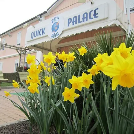 Quick Palace La Beaujoire Hotell 5*